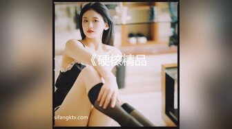  超漂亮的小美女被小哥狂插喷水BB还是粉嫩粉嫩的