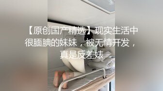 医院女厕后拍 大长腿拉屎的小美女