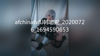 SWAG 淫女实战过程（下集）抠穴、抽插、口含着保险套 Cutiepussy