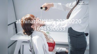 偷偷看老婆给单男口