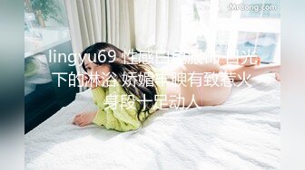 ❤️❤️哺乳期小骚货，发骚想要操逼，老公躺着自己骑上来，扭动细腰，屁股上下套弄，奶子挤出乳汁